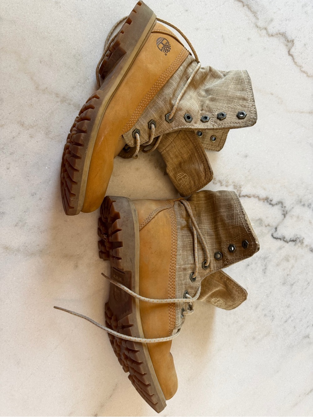 Timberland women’s
Earthkeepers Authentics